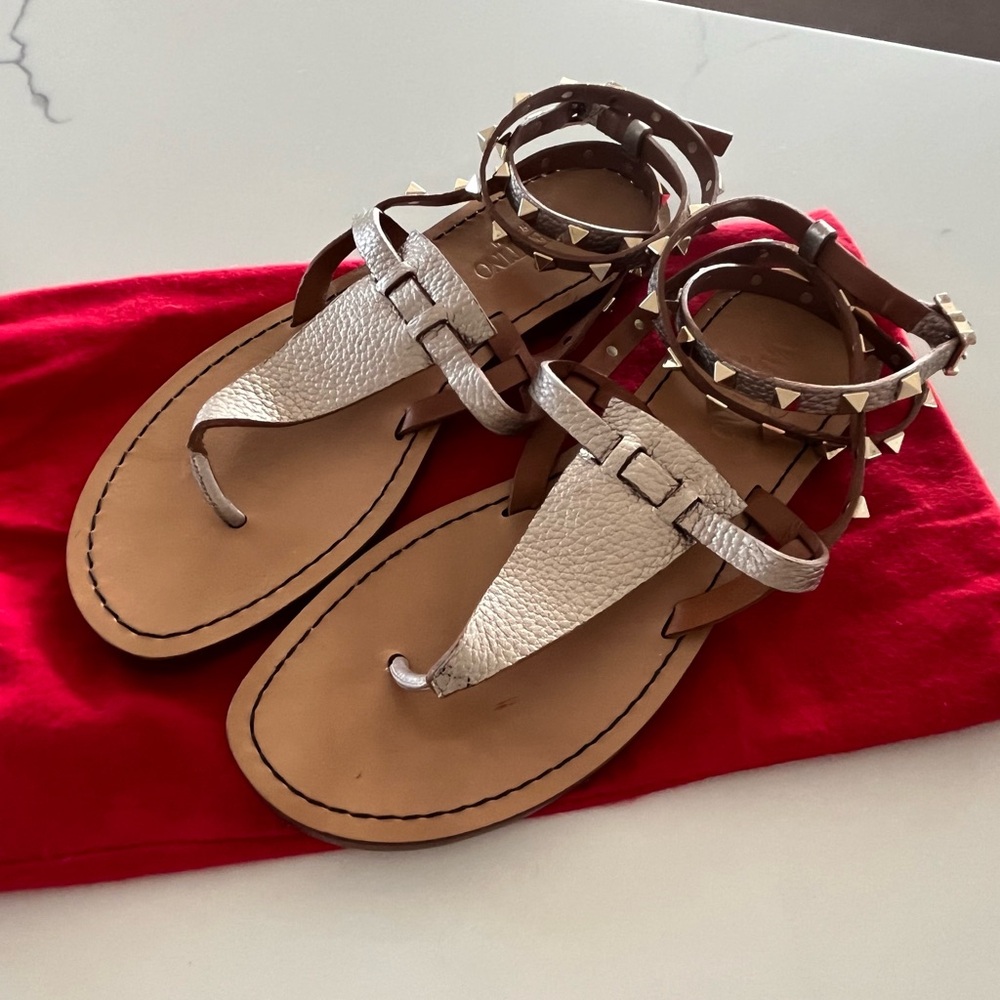 Valentino Garavani - Rockstud Metallic Grey Thong Ankle Strap Flat Sandals - 39